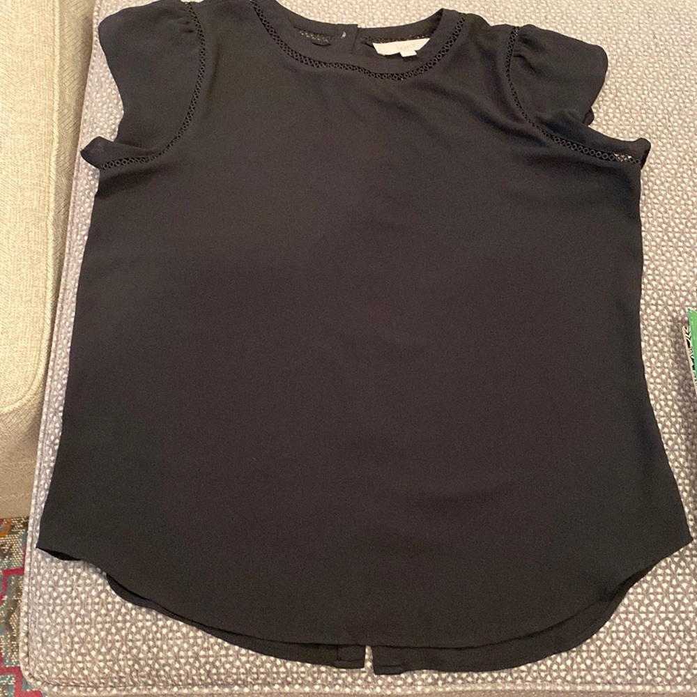 Black flowy loft shirt